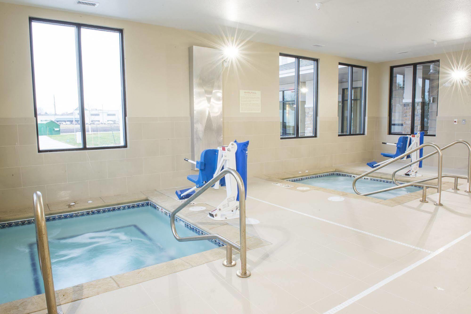 Candlewood Suites Fargo South-Medical Center By Ihg Екстериор снимка